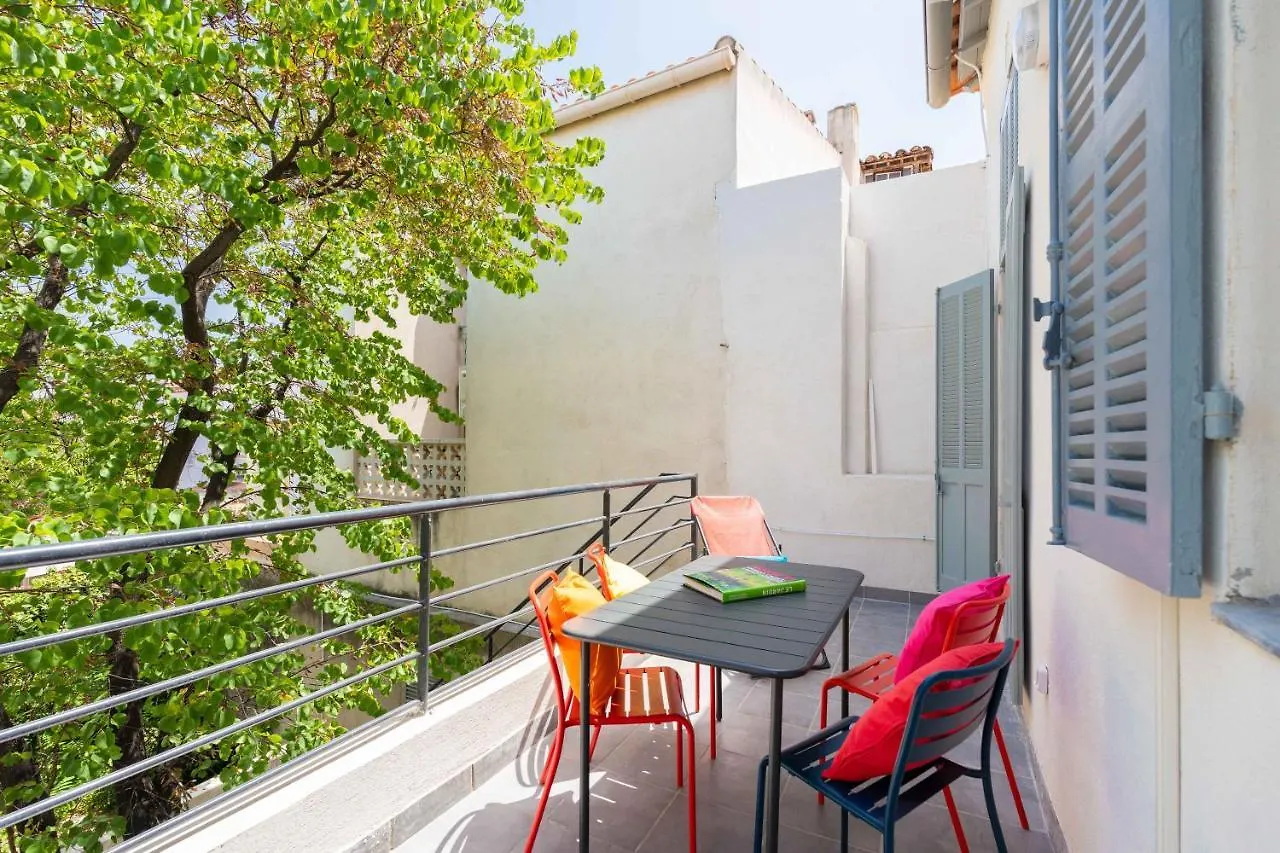 Le Complexe Concorde - 3 Apartments 16 Pers Velodrome Terrasse Clim 마르세유 0*,  프랑스